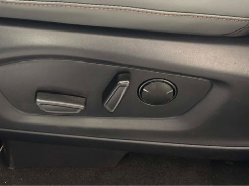 New 2026 Ford Explorer Active w/ Active Comfort Package AWD/4WD image 19