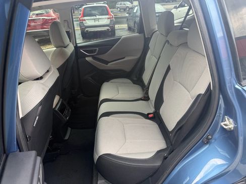 Used 2022 Subaru Forester AWD/4WD image 6