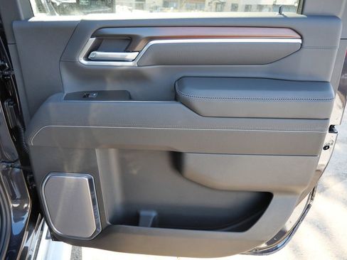 New 2026 GMC Sierra 3500 Denali w/ Denali Reserve Package image 22