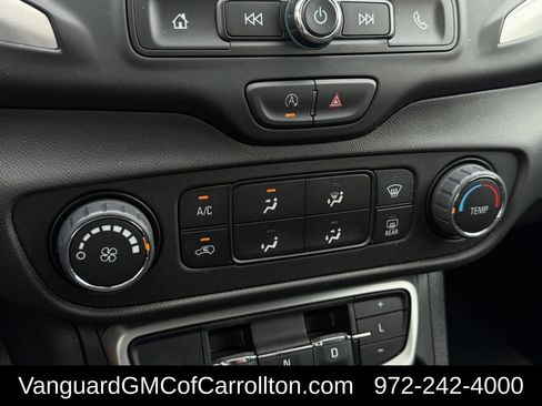 Used 2024 GMC Terrain SLE AWD/4WD image 20
