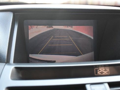 Used 2011 Honda Crosstour EX-L image 31