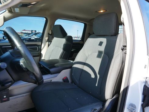 Used 2020 RAM 1500 Big Horn image 10