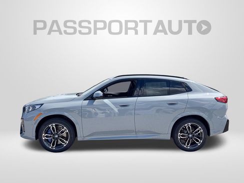 New 2026 BMW X2 xDrive28i w/ Technology Package AWD/4WD image 2