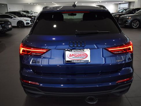 Used 2025 Audi Q3 2.0T Premium w/ Convenience Package AWD/4WD image 6