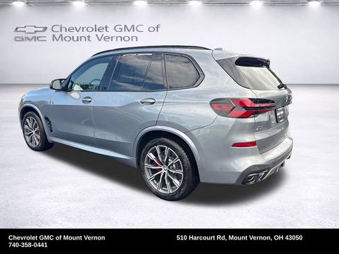 Used 2025 BMW X5 M60i AWD/4WD image 3