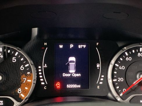 Used 2016 Jeep Renegade 75th Anniversary AWD/4WD image 23