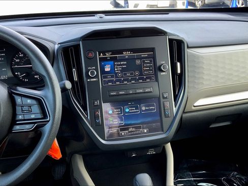 Certified 2025 Subaru Forester w/ Convenience Package #1 image 6