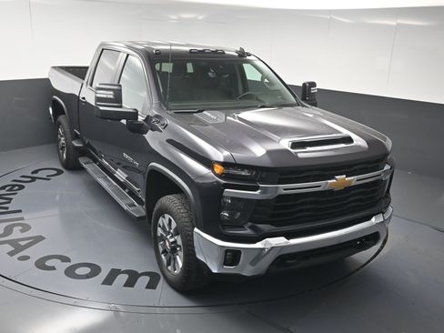 Used 2024 Chevrolet Silverado 2500 LT w/ All Star Edition AWD/4WD image 33