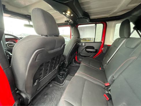 Used 2020 Jeep Wrangler Unlimited Rubicon w/ Cold Weather Group image 22