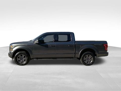 Used 2017 Ford F150 XLT w/ Equipment Group 302A Luxury image 2