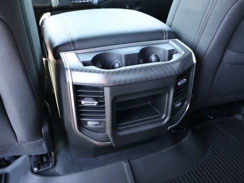 New 2026 RAM 1500 Big Horn AWD/4WD image 37