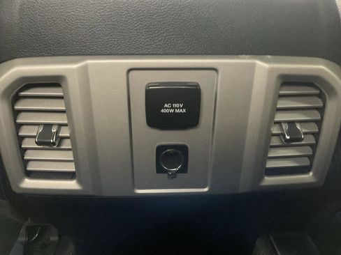 Used 2015 Ford F150 Lariat w/ Equipment Group 502A Luxury image 17