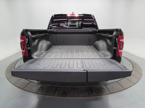 Used 2020 RAM 1500 Limited AWD/4WD image 11