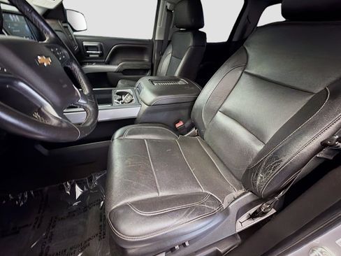 Used 2018 Chevrolet Silverado 1500 LTZ Z71 w/ LTZ Plus Package image 11