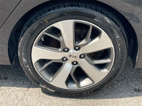 Used 2019 Kia Optima S w/ S Panoramic Sunroof Package FWD image 11