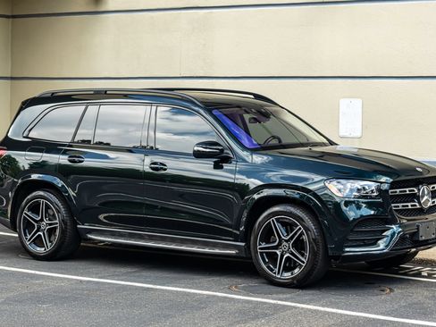 Used 2022 Mercedes-Benz GLS 450 4MATIC image 12
