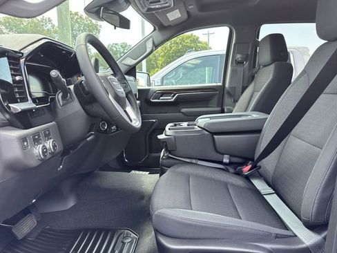 New 2025 GMC Sierra 1500 SLE w/ Preferred Package image 11