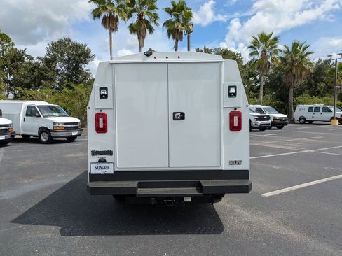 New 2025 Chevrolet Express 3500 w/ Power Convenience Package image 5