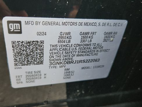 Used 2024 Chevrolet Blazer EV LT AWD/4WD image 16