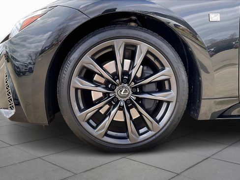 Used 2025 Lexus IS 350 F Sport image 10