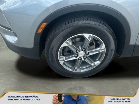 Certified 2024 Chevrolet Blazer LT w/ Convenience Package FWD image 33