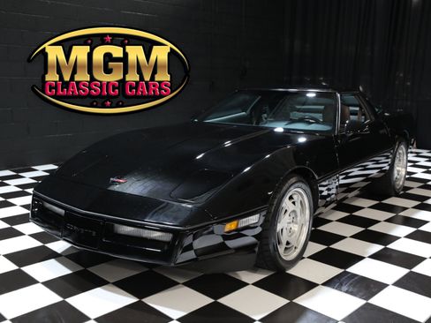 Used 1990 Chevrolet Corvette ZR-1 RWD image 1