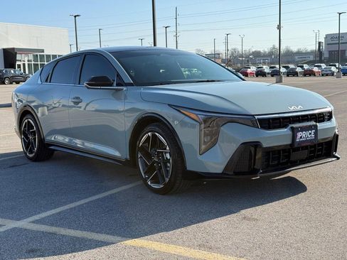 Used 2025 Kia K4 GT-Line w/ GT-Line Sunroof Package image 8