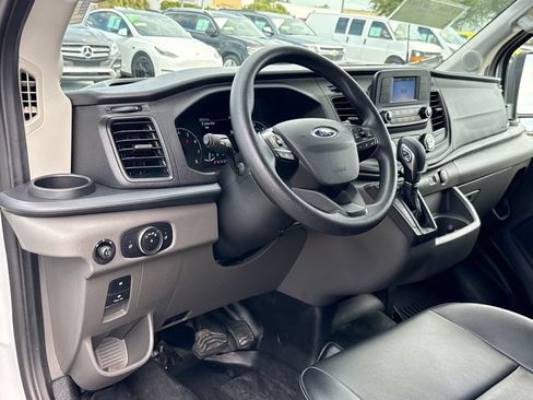 Used 2024 Ford Transit 250 148 Medium Roof RWD image 5