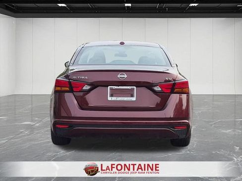 Used 2023 Nissan Altima 2.5 SV FWD image 4
