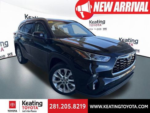 Used 2021 Toyota Highlander Limited image 1