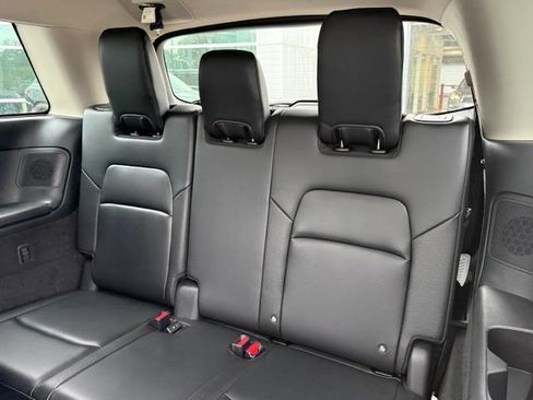 Used 2023 Nissan Pathfinder SL w/ SL Premium Package AWD/4WD image 23