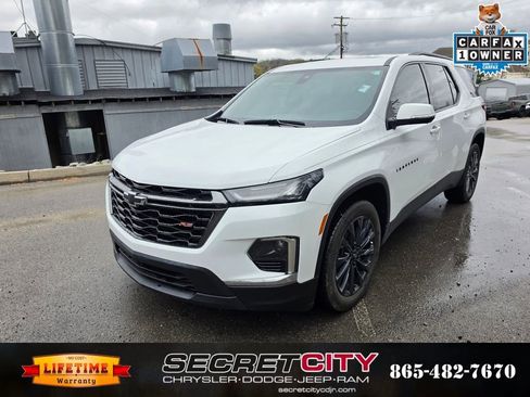 Used 2023 Chevrolet Traverse RS w/ LPO, Floor Liner Package image 1
