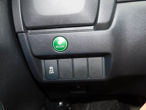 Used 2020 Honda Fit Sport image 26