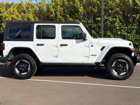 Used 2018 Jeep Wrangler Unlimited Rubicon w/ Safety Group AWD/4WD image 2