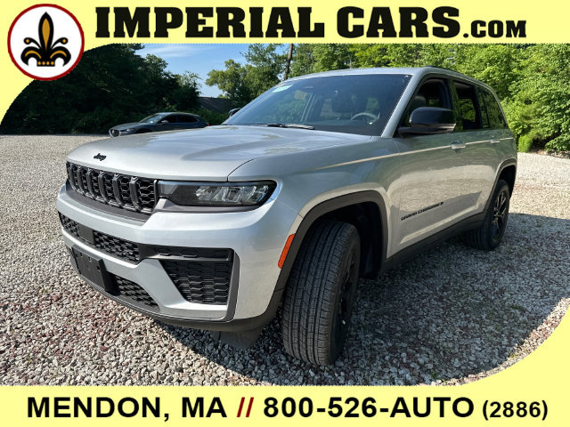 New 2026 Jeep Grand Cherokee Altitude AWD/4WD image 5