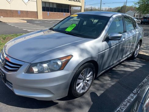 Used 2011 Honda Accord EX-L image 7