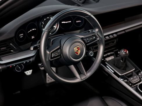 Used 2022 Porsche 911 Targa 4S AWD/4WD image 10