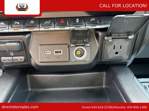 Used 2019 Chevrolet Silverado 1500 LTZ w/ LTZ Plus Package AWD/4WD image 35