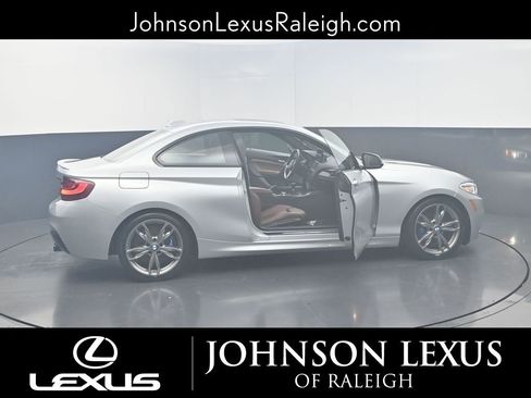 Used 2015 BMW M235i Coupe image 24