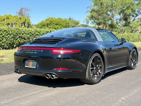 Used 2015 Porsche 911 Targa 4S image 7