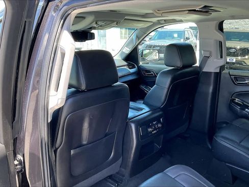 Used 2015 Chevrolet Tahoe LTZ AWD/4WD image 12