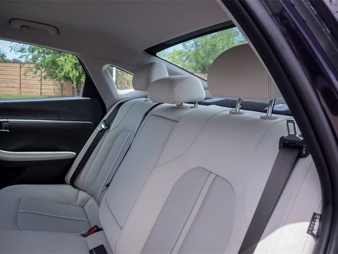 Used 2023 Hyundai Sonata SEL image 27