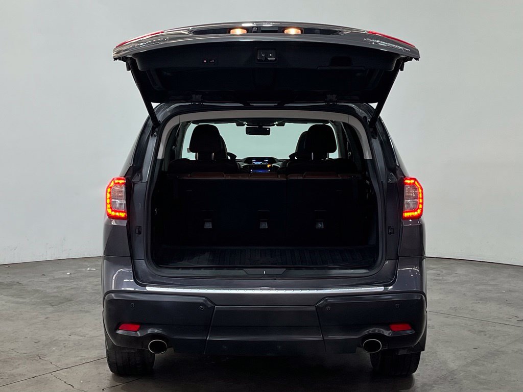 Used 2021 Subaru Ascent Touring w/ Popular Package #2A AWD/4WD image 12
