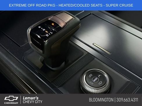 Used 2024 GMC Hummer EV 2X w/ Extreme Off-Road Package image 16