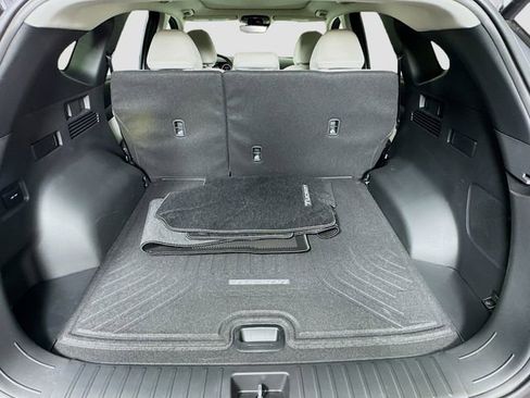 Used 2025 Hyundai Tucson Limited image 28