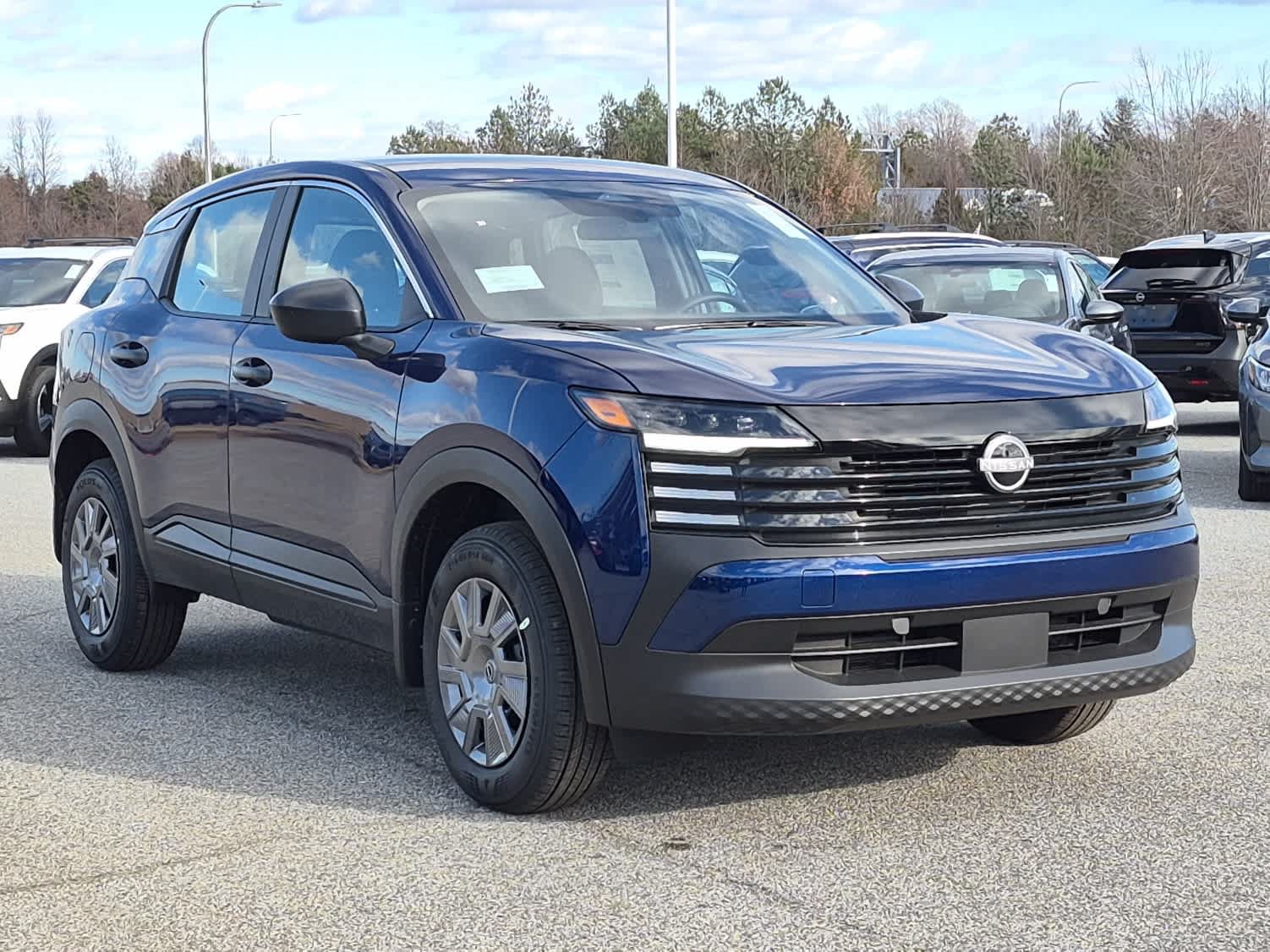 Used 2026 Nissan Kicks S AWD/4WD image 2