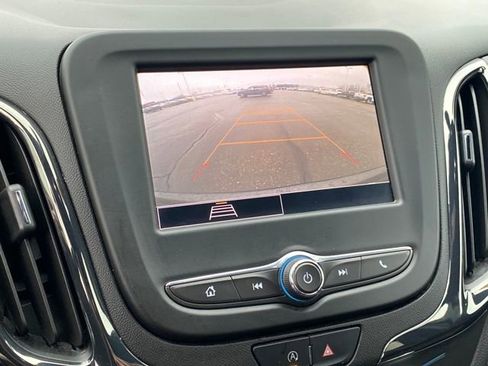 Certified 2022 Chevrolet Equinox RS w/ LPO, Floor Liner Package image 10