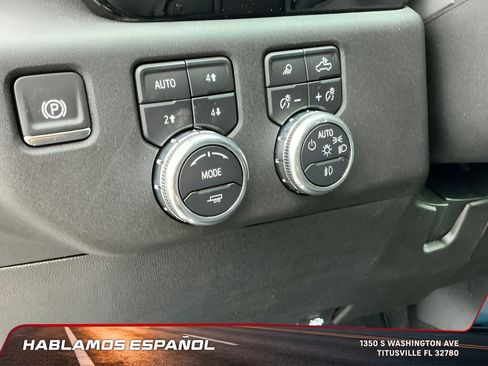 New 2025 GMC Sierra 2500 SLT image 18