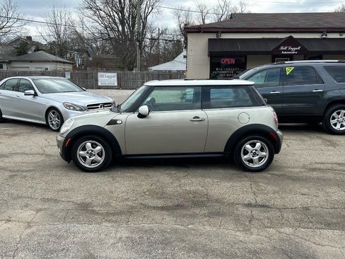 Used 2008 MINI Cooper Hardtop image 4