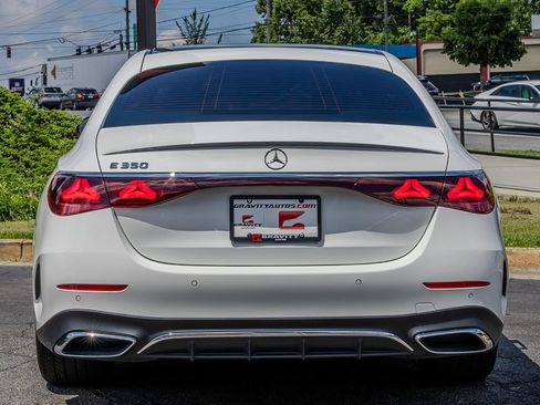 Used 2025 Mercedes-Benz E 350 Sedan w/ Multicontour Seating Package image 24
